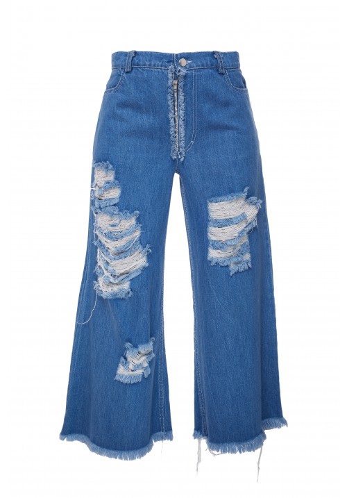 3/4 blue denim frayed pants 3/4 blue denim frayed pants