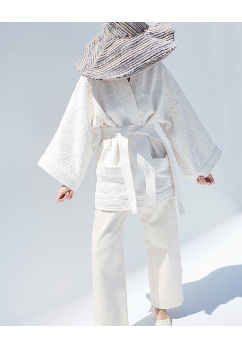 Iconic kimono in textured cotton Iconic kimono in textured cotton